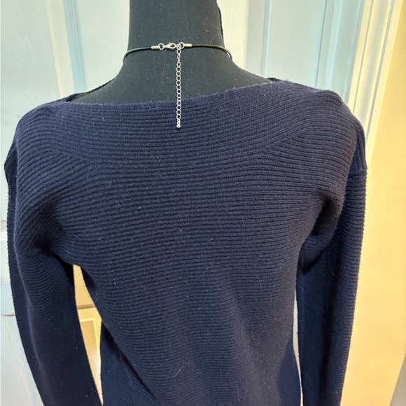 Talbots Black Ribbed Sweater, Size M - Picture 5 of 9